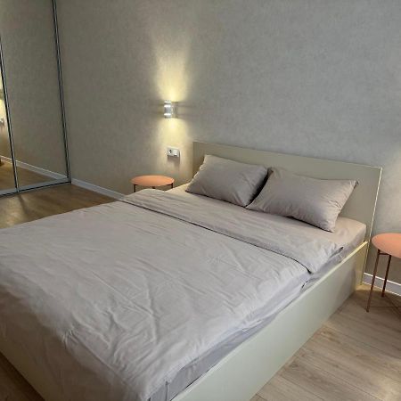 Люкс Апартаменты Cream Pearl На Подолье Winnyzja Exterior foto